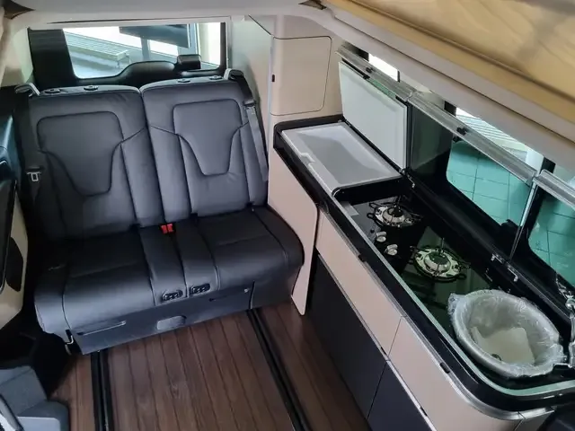 Mercedes-Benz Marco Polo