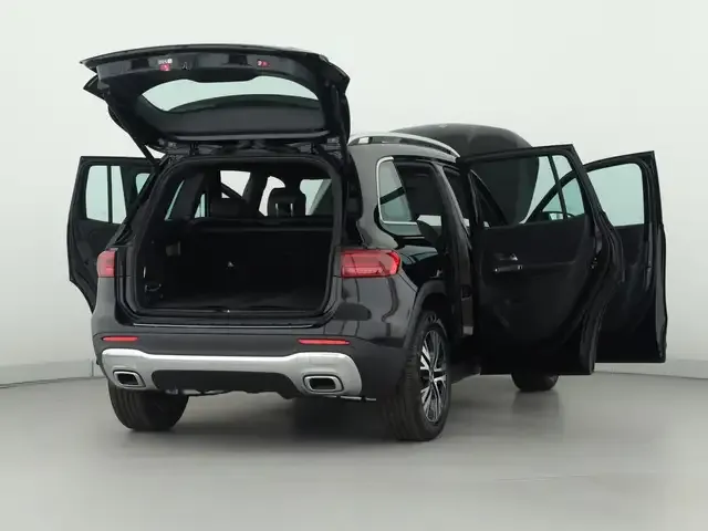 Mercedes-Benz GLB 180