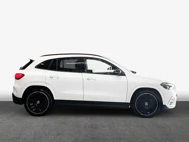 Mercedes-Benz GLA 180