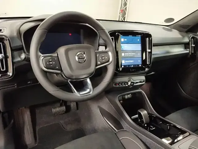Volvo C40