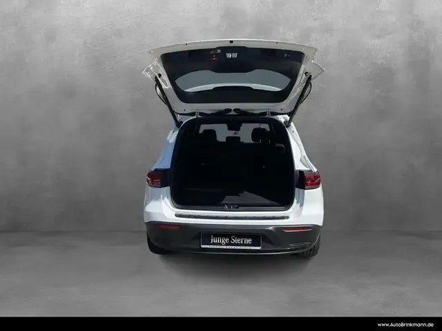 Mercedes-Benz EQB 250