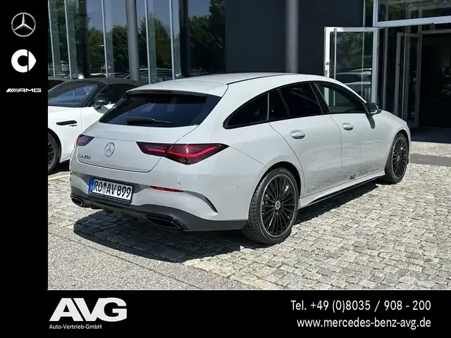 Mercedes-Benz CLA 200