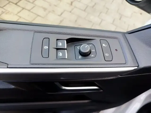 Volkswagen T6.1 California