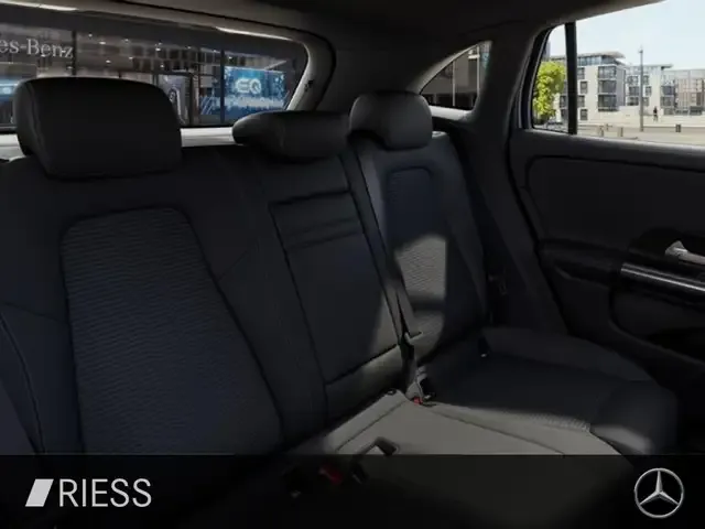 Mercedes-Benz EQA 250