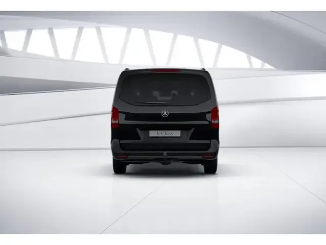 Mercedes-Benz V 220