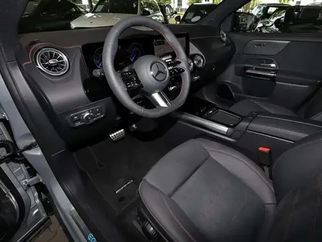 Mercedes-Benz EQA 250