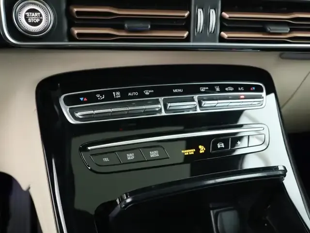 Mercedes-Benz EQC 400