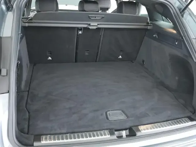 Mercedes-Benz EQC 400