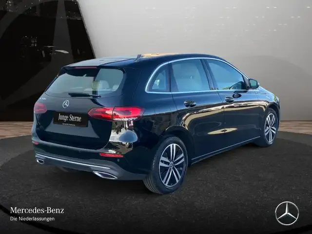 Mercedes-Benz B 250