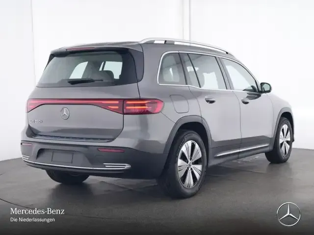 Mercedes-Benz EQB 250