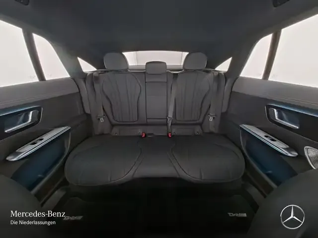 Mercedes-Benz EQE 500
