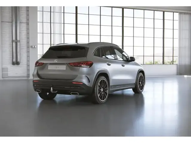 Mercedes-Benz GLA 250