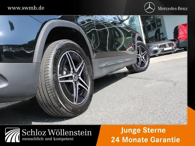 Mercedes-Benz EQB 350