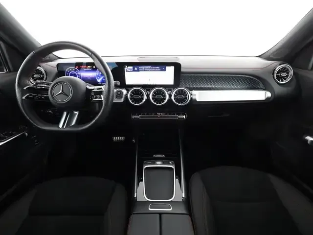 Mercedes-Benz EQB 350