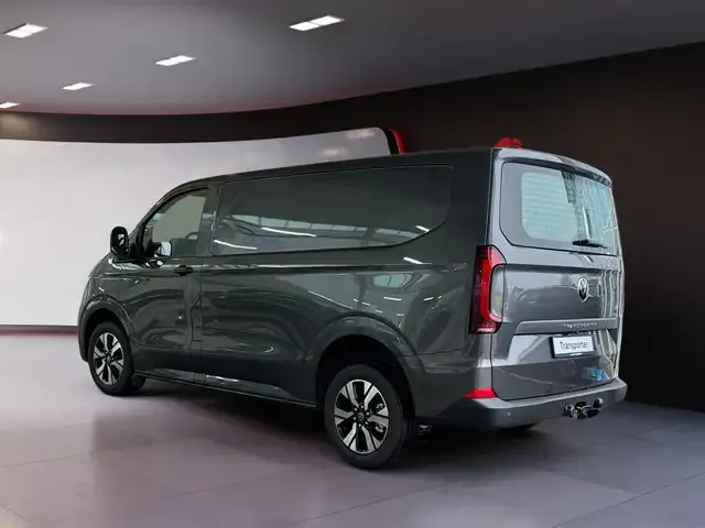 Volkswagen T7 Transporter