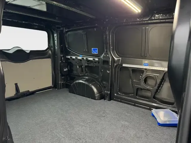 Volkswagen T7 Transporter