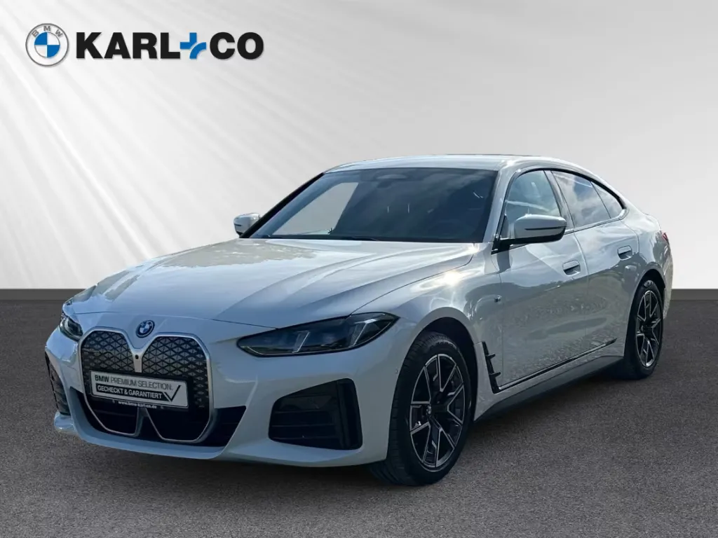 BMW i4