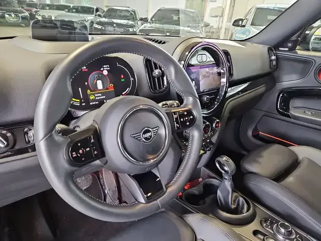 MINI Cooper SE Countryman