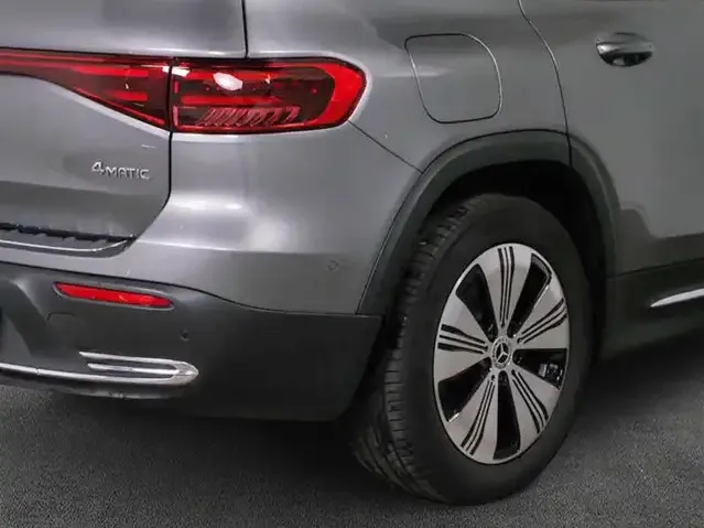 Mercedes-Benz EQB 300