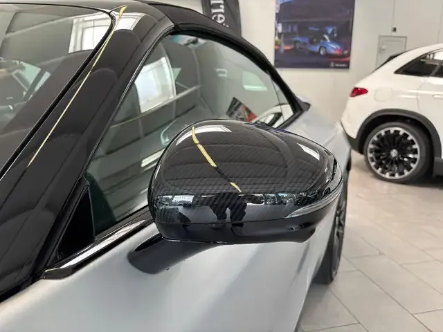 Mercedes-Benz SL 63 AMG