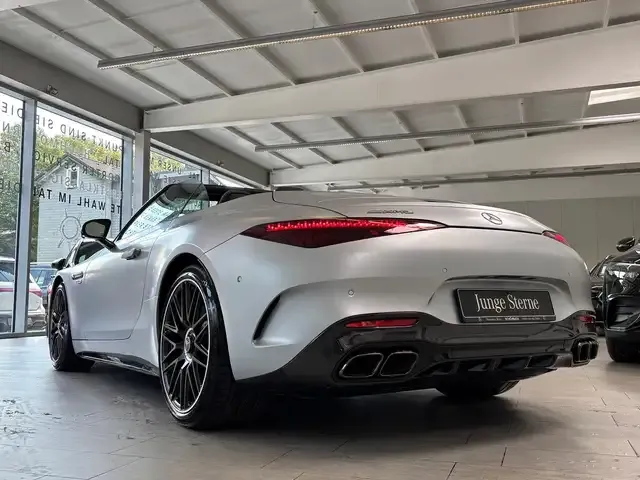 Mercedes-Benz SL 63 AMG