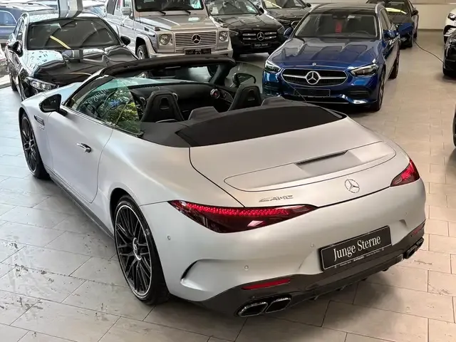 Mercedes-Benz SL 63 AMG