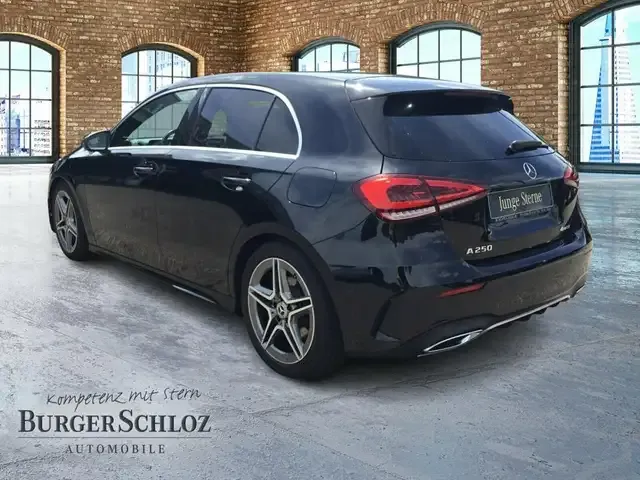 Mercedes-Benz A 250