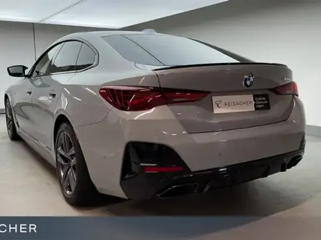 BMW 440