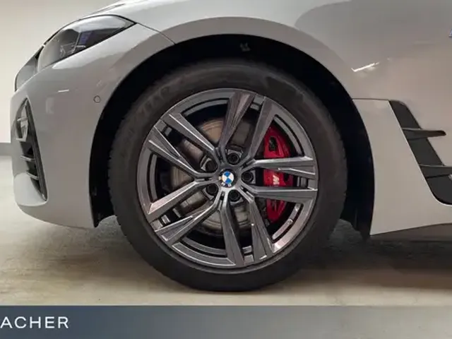 BMW 440