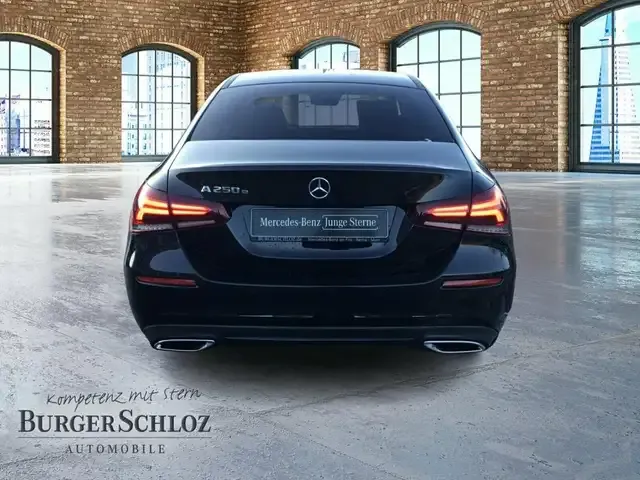Mercedes-Benz A 250