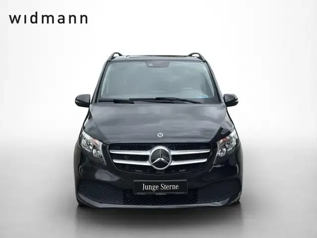 Mercedes-Benz V 250
