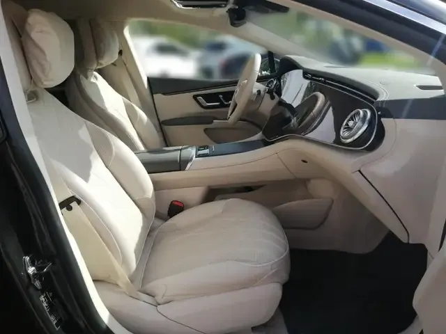 Mercedes-Benz EQS