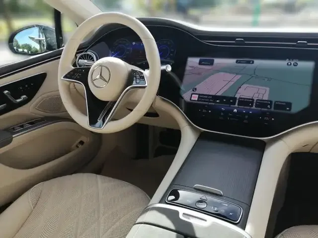 Mercedes-Benz EQS