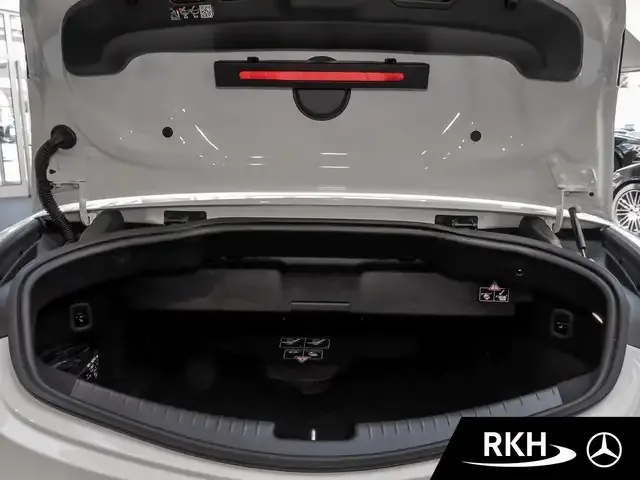 Mercedes-Benz CLE 200