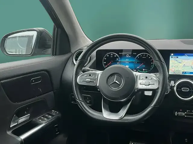 Mercedes-Benz GLA 250