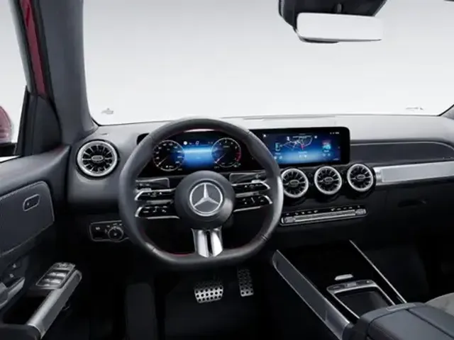 Mercedes-Benz GLB 220