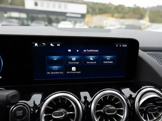 Mercedes-Benz EQA 350