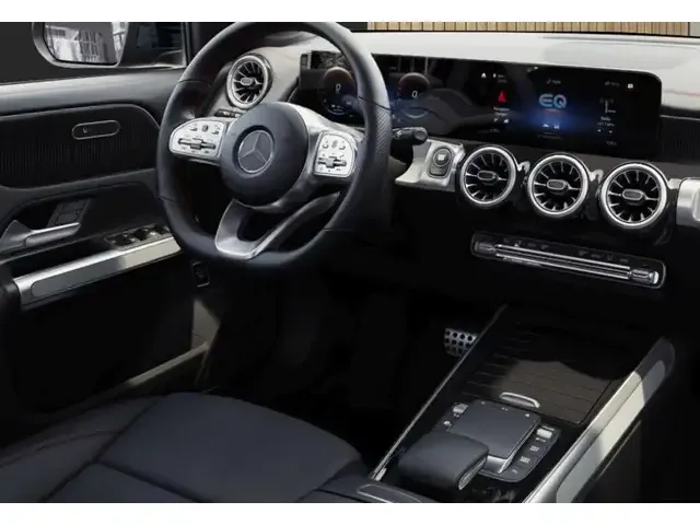 Mercedes-Benz EQB 300