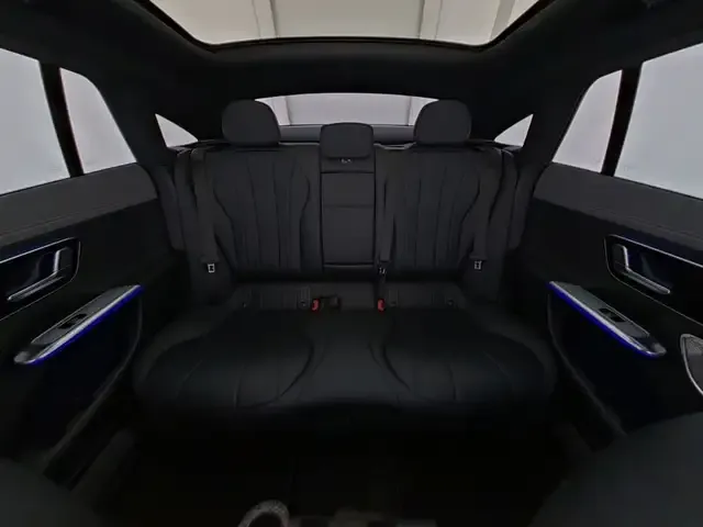 Mercedes-Benz EQE 300