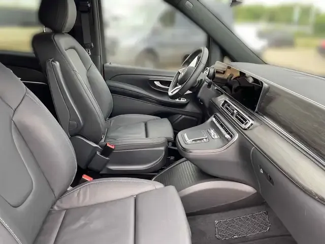 Mercedes-Benz EQV 300