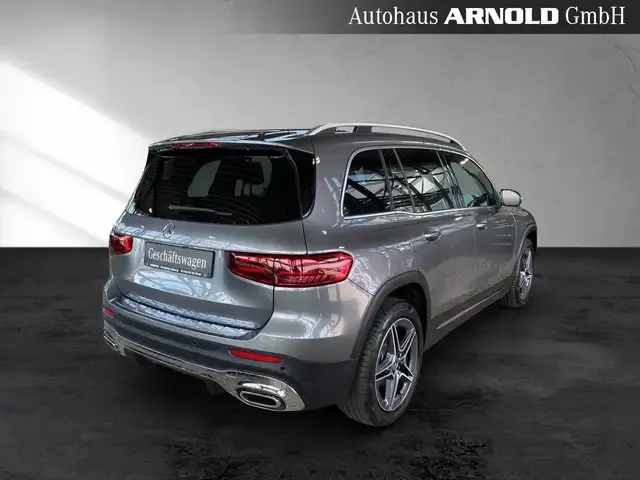 Mercedes-Benz GLB 200