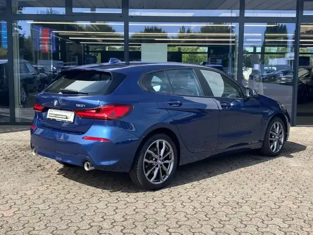 BMW 120