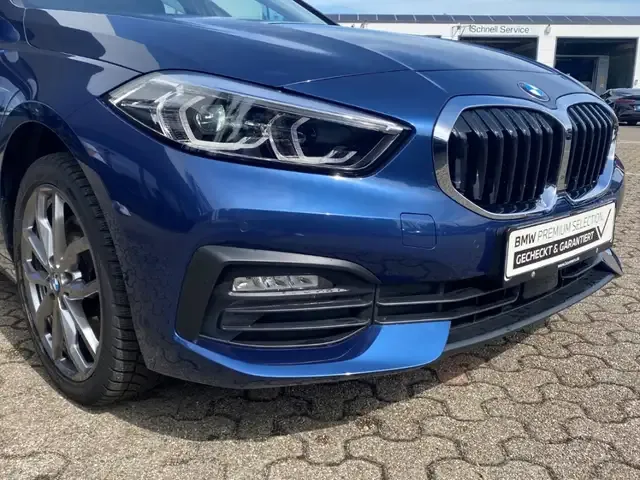 BMW 120