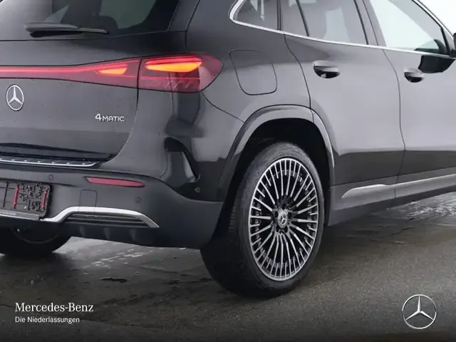 Mercedes-Benz EQA 300