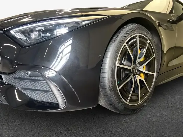 Mercedes-Benz SL 43 AMG