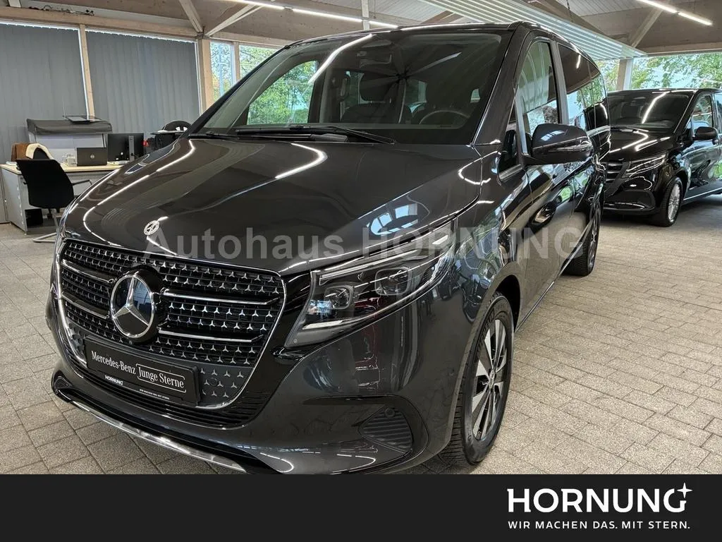 Mercedes-Benz V 250