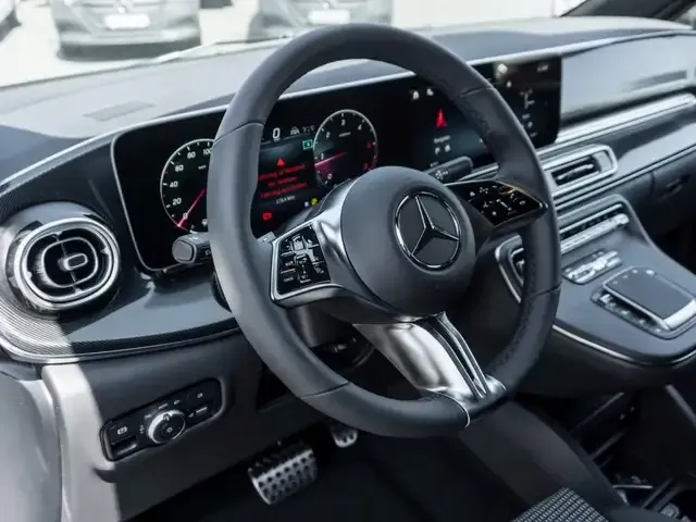 Mercedes-Benz V 250