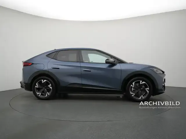 CUPRA Tavascan