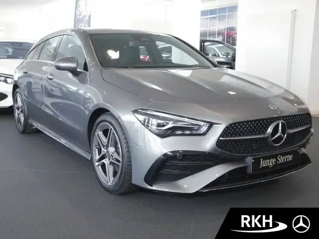 Mercedes-Benz CLA 180