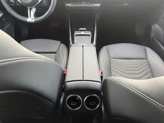 Mercedes-Benz EQA 350